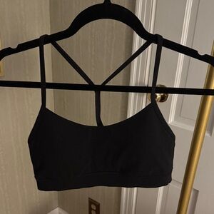 Lululemon Flow Y Bra Nulu - size 8
